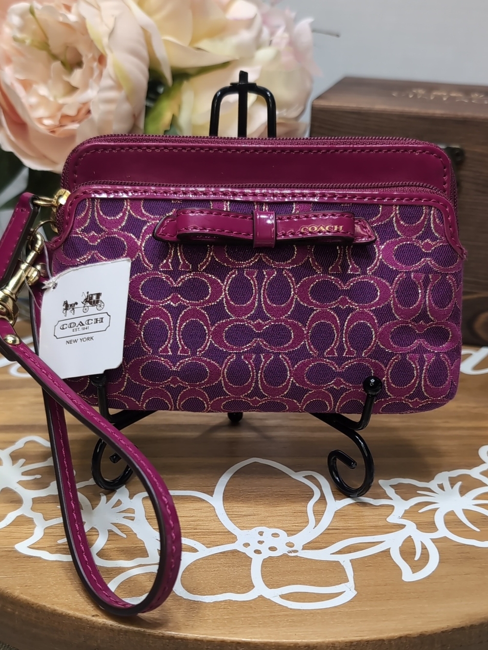 Coach Magenta Signature CCs Wristlet